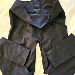 Spanx Assets leggings